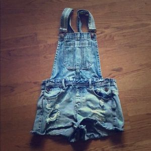 Forever 21 jean short overalls